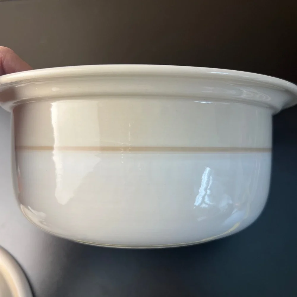 Norway by Epoch Discontinued 2qt Covered Casserole‎ Lid Cream White
